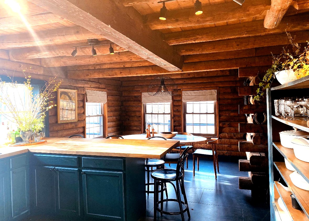 Game room loft